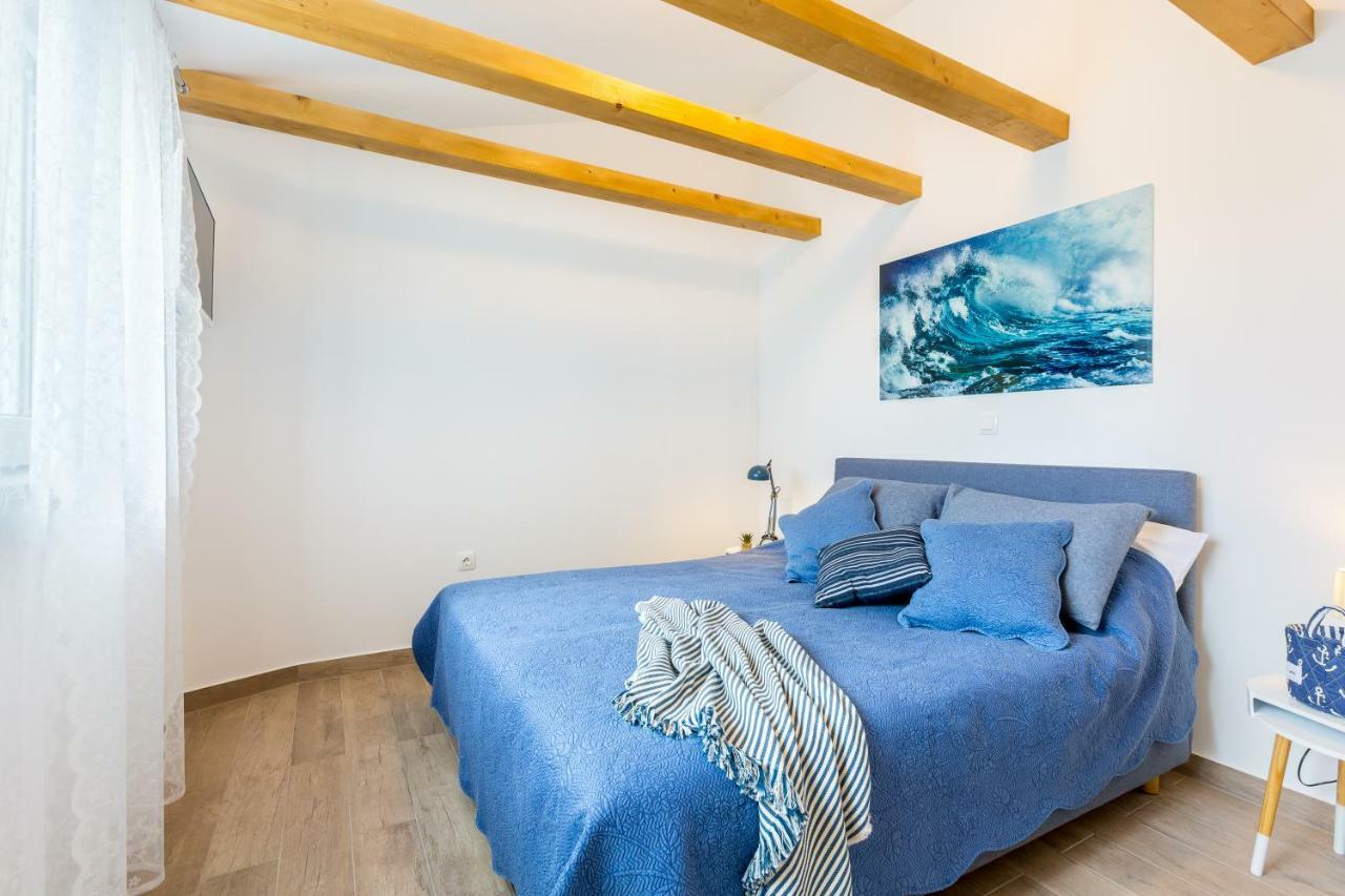 Lux Apartment Medulin Istria Екстериор снимка