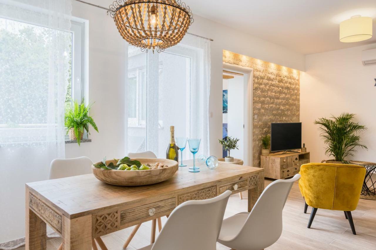 Lux Apartment Medulin Istria Екстериор снимка