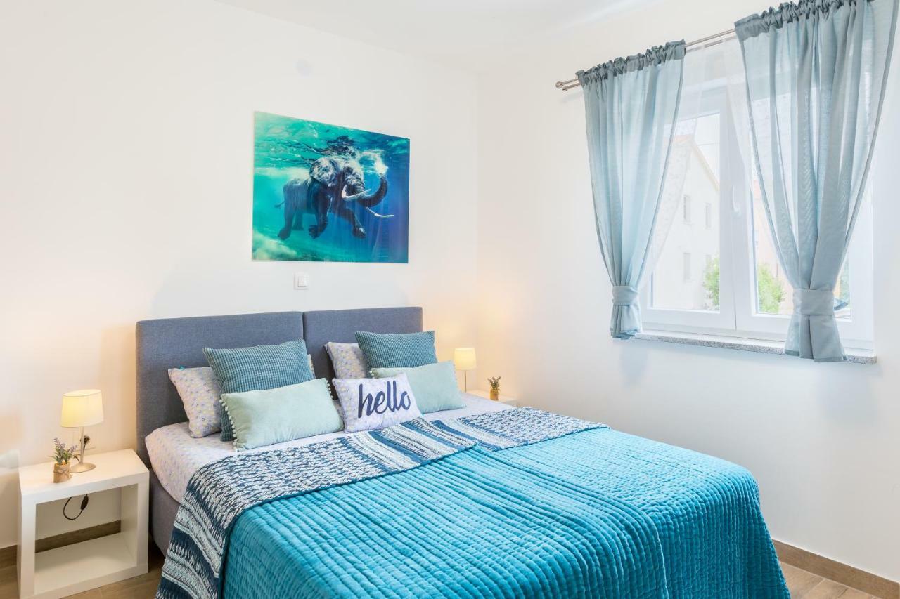 Lux Apartment Medulin Istria Екстериор снимка
